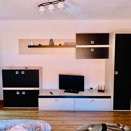 דירות Orşova Apartament Sunshine מראה חיצוני תמונה